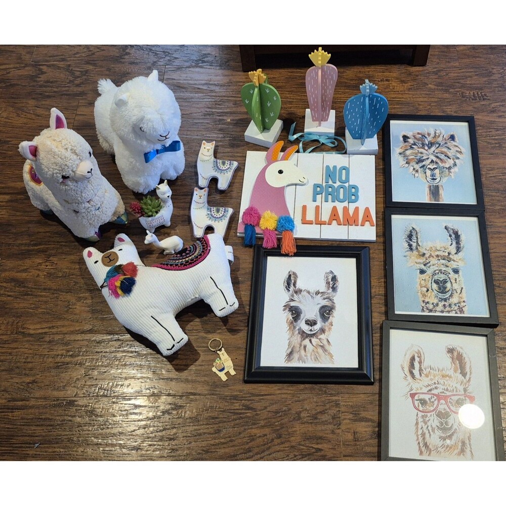 16 Piece Lot Of Llama Room Decor Plush Art Figurines More Festive Bright Girls